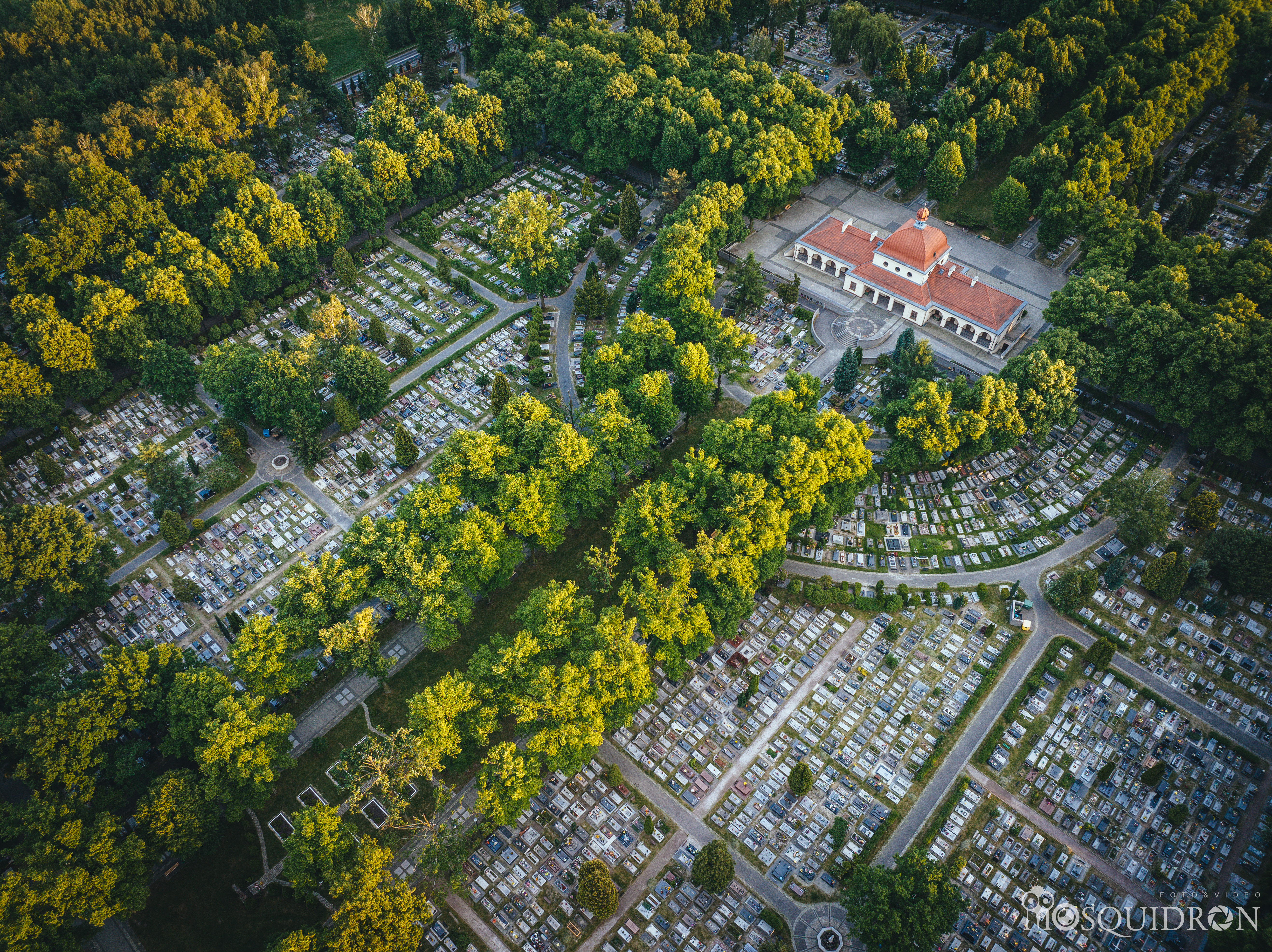 Biuro Cmentarzy Komunalnych