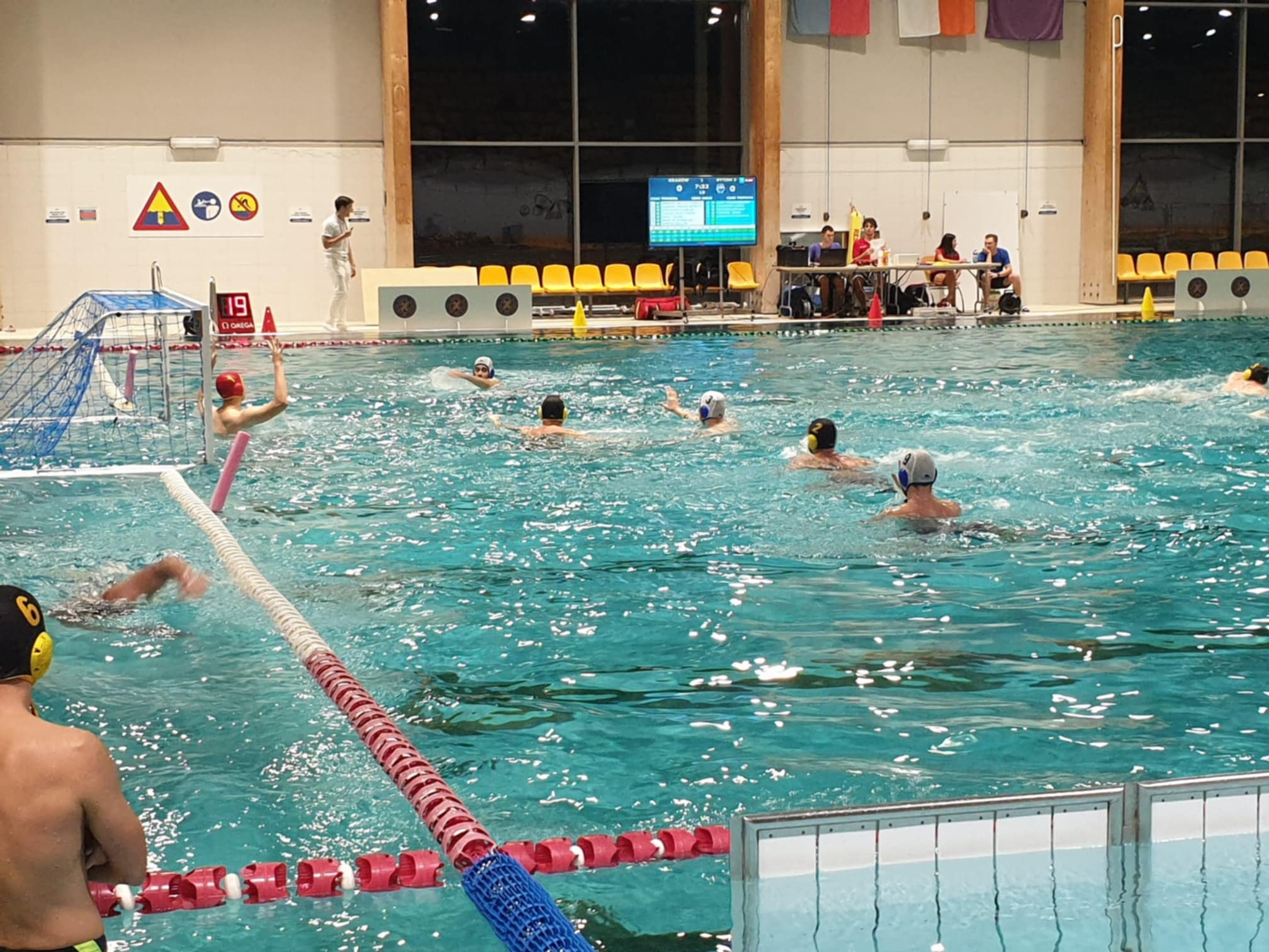 Splashball, czyli piłka, woda i dobra zabawa
