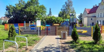Kolorowy plac zabaw