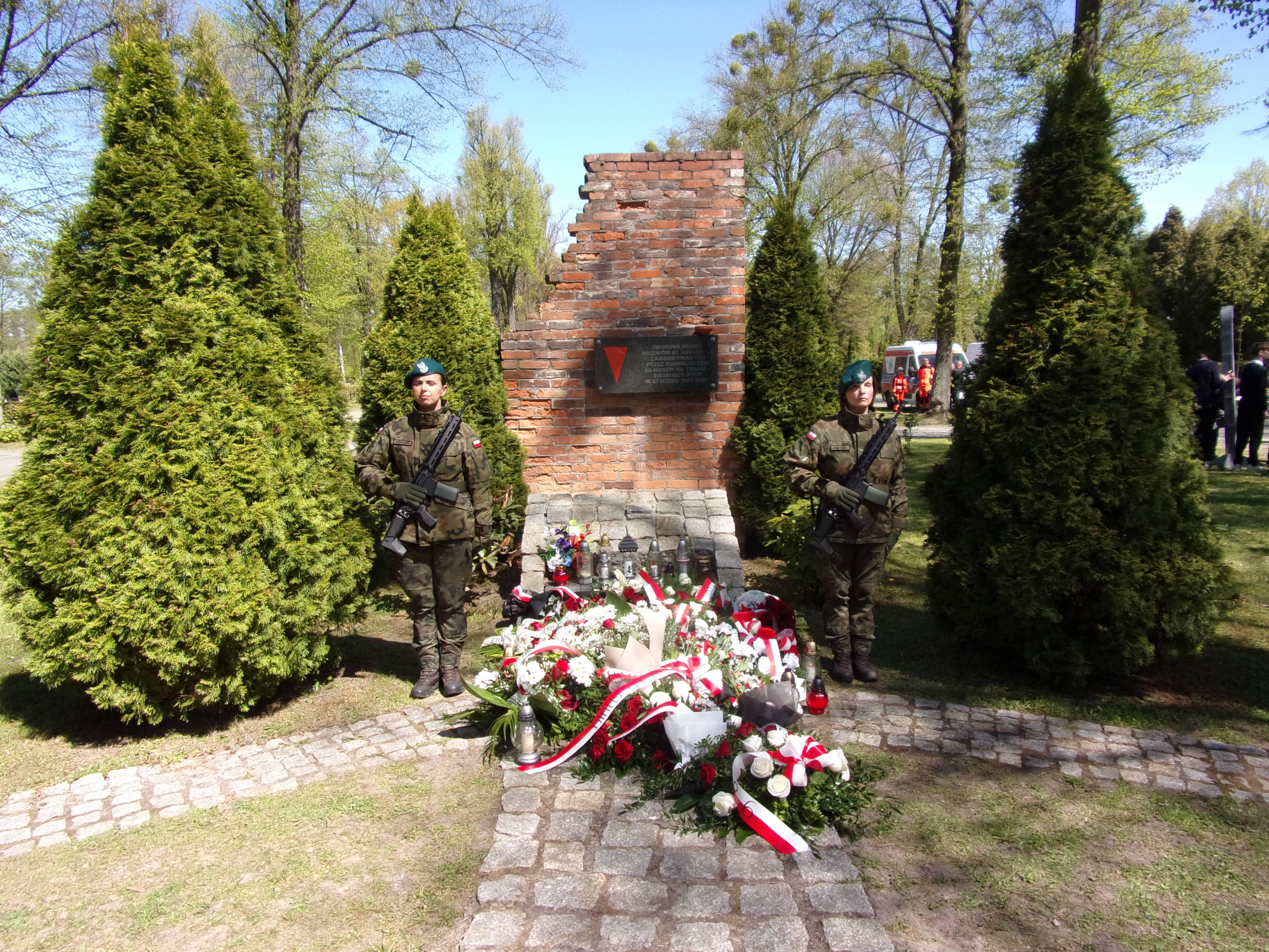 Uroczystość na Cmentarzu Centralnym w Gliwicach